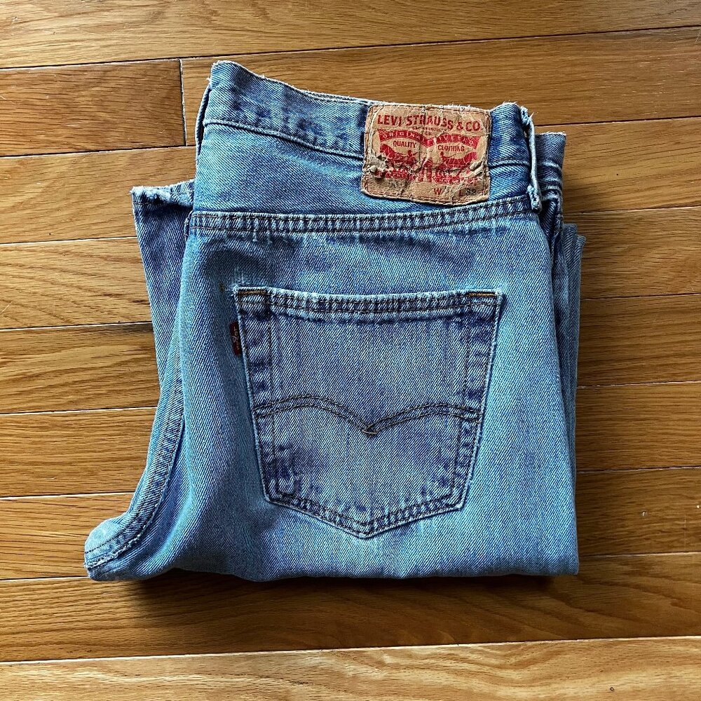 Men's Levi's 501 34 x 32 - 100% cotton
